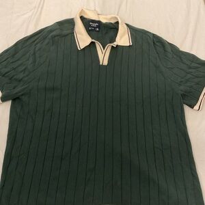 Abercrombie & Fitch green collard shirt